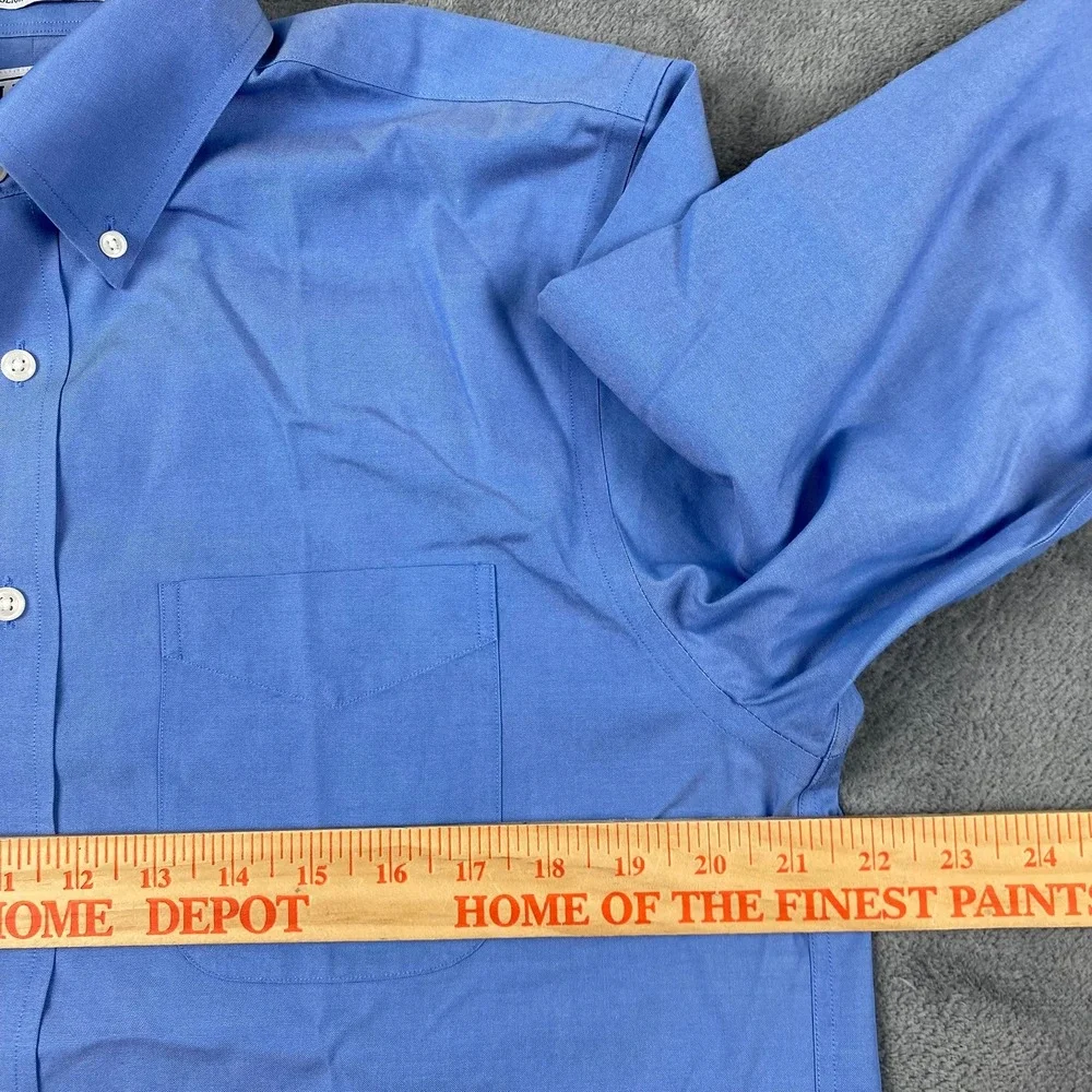 L.L.Bean Mens 15.5-33 Button Down Shirt Blue Wrinkle Free Slightly Fitted
